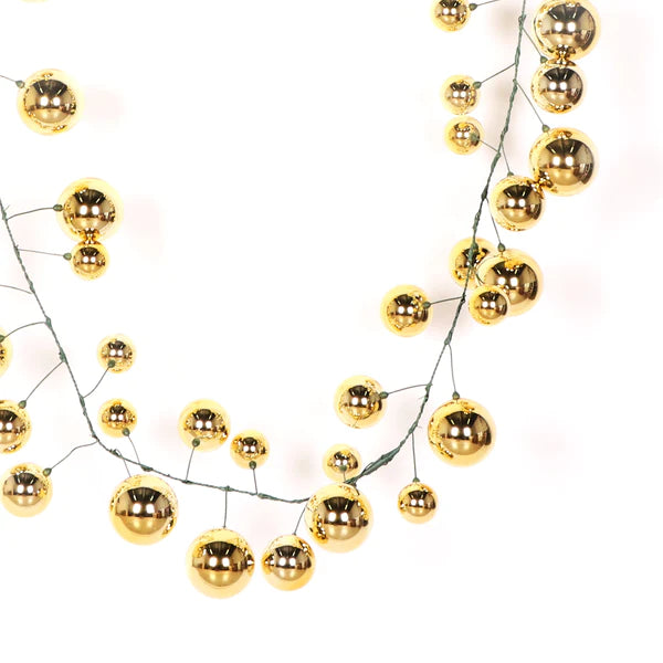 Guirnalda de esferas doradas