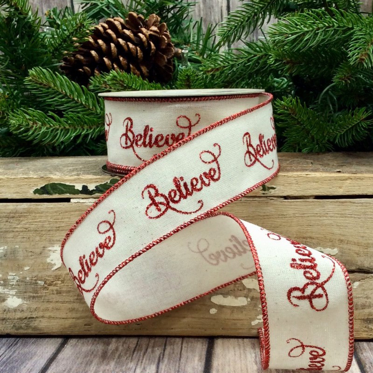 Listón Ivory "Believe" rojo 1.5"x10yd