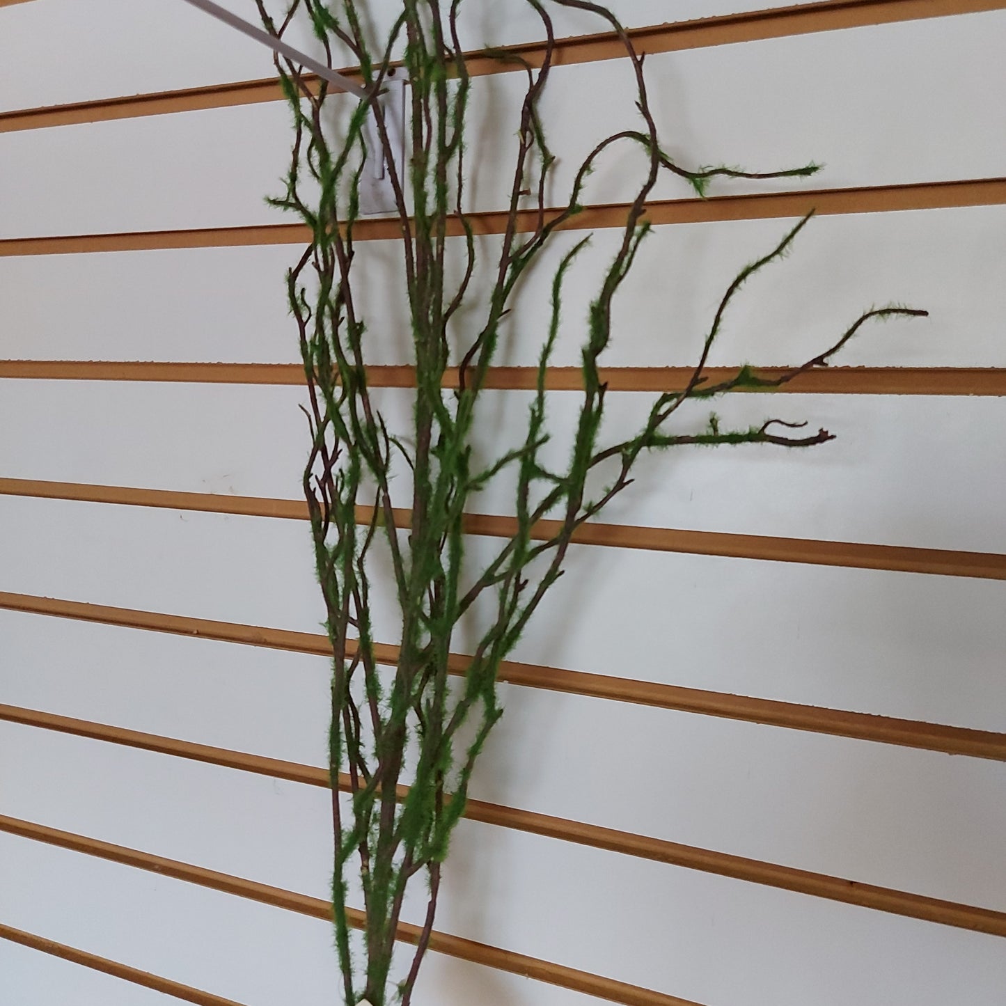 Rama de troncos con musgo 60"