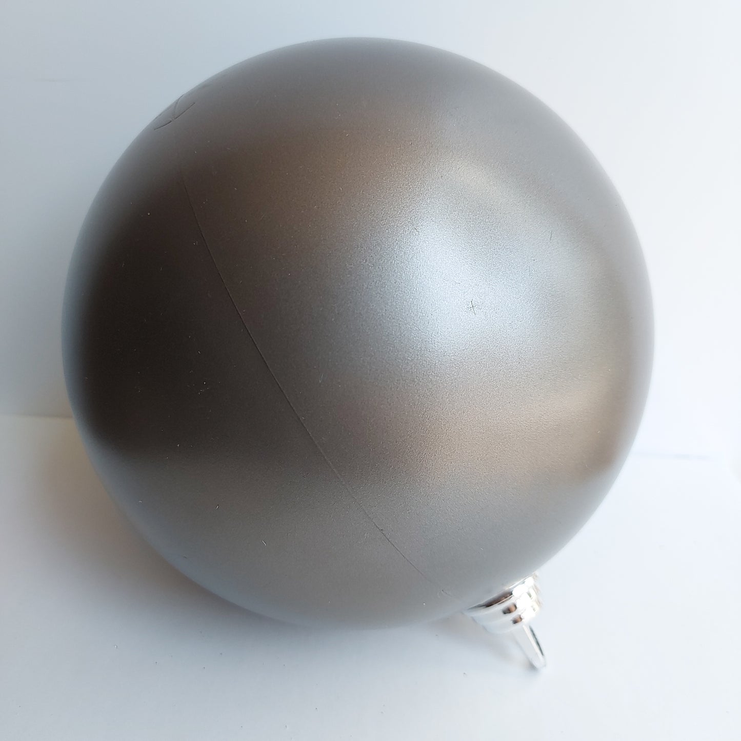 Esfera Grande Gris Humo