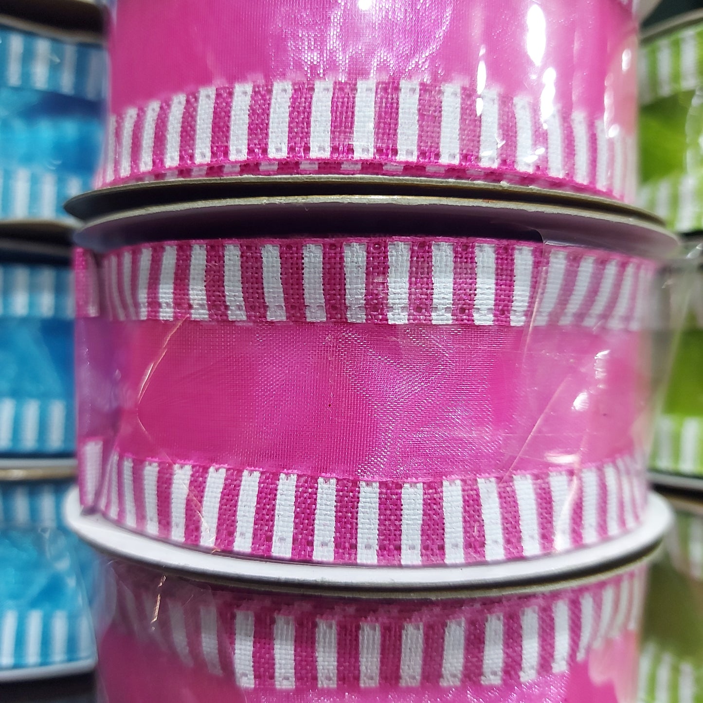 Listón Organza con orilla de líneas