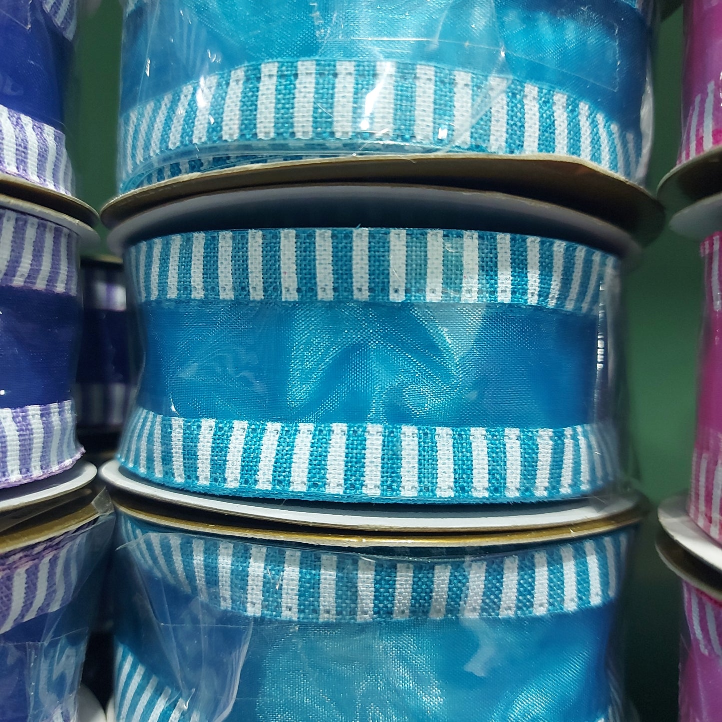 Listón Organza con orilla de líneas