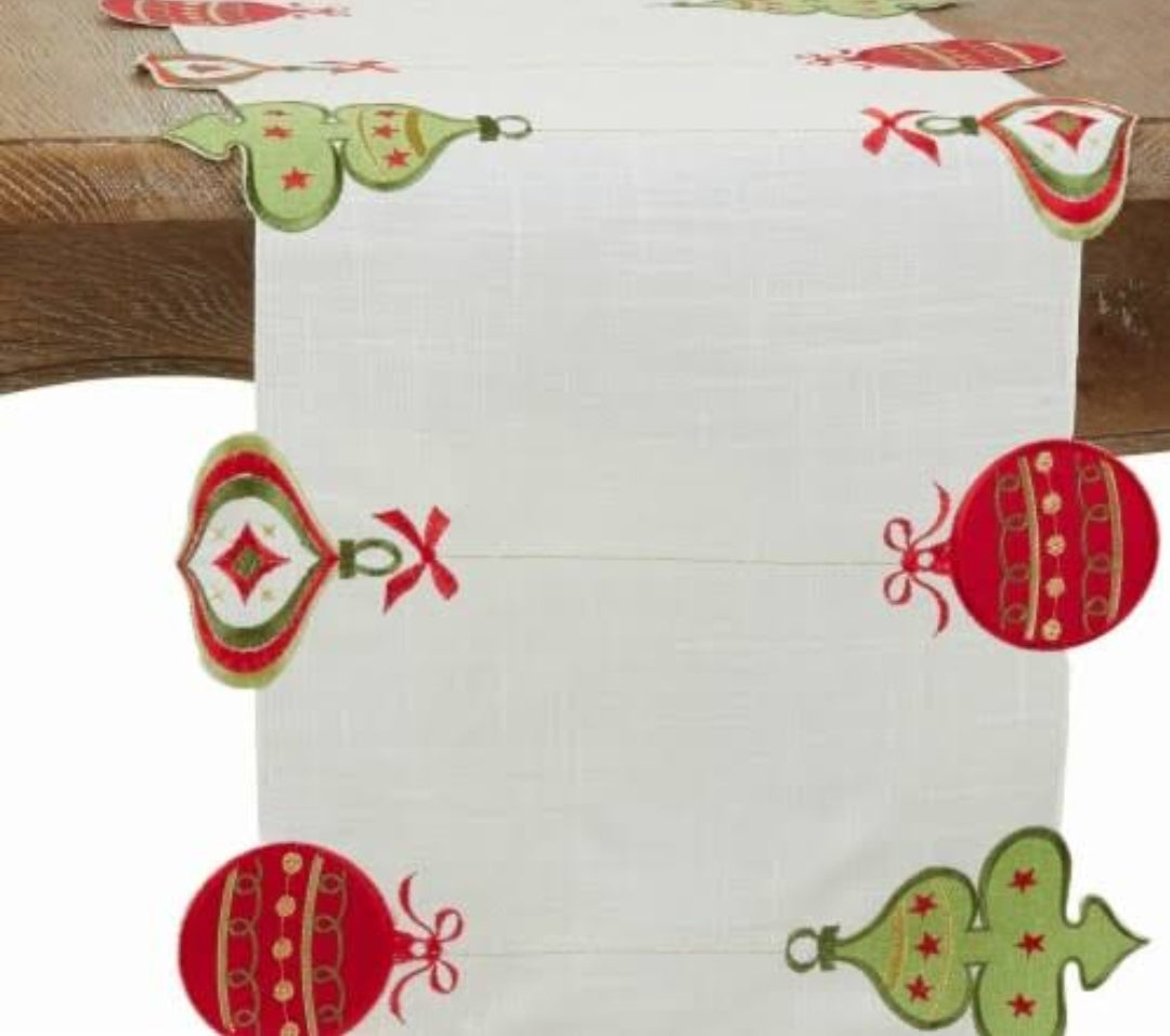 Camino Bordado Blanco