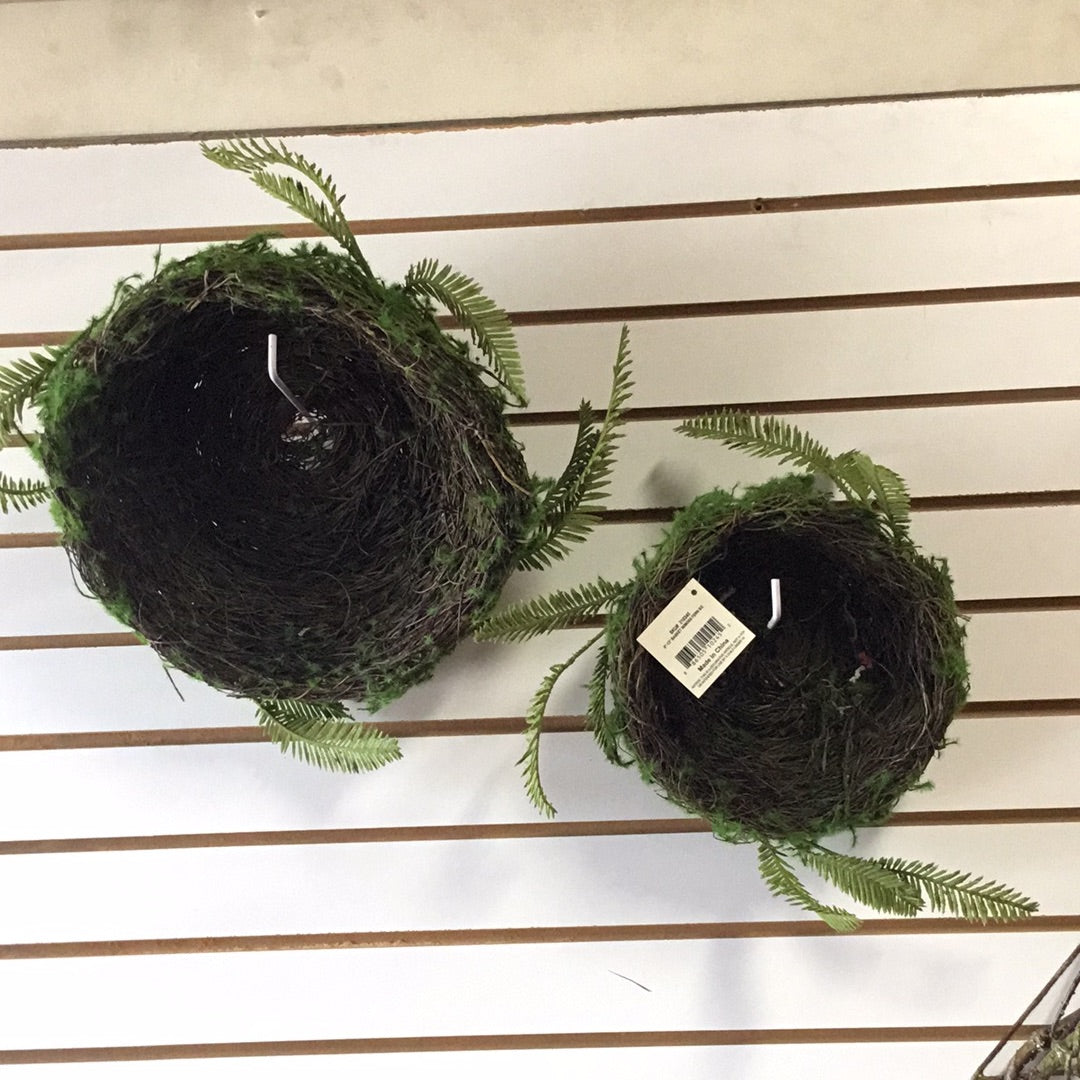 Set de nidos con musgo