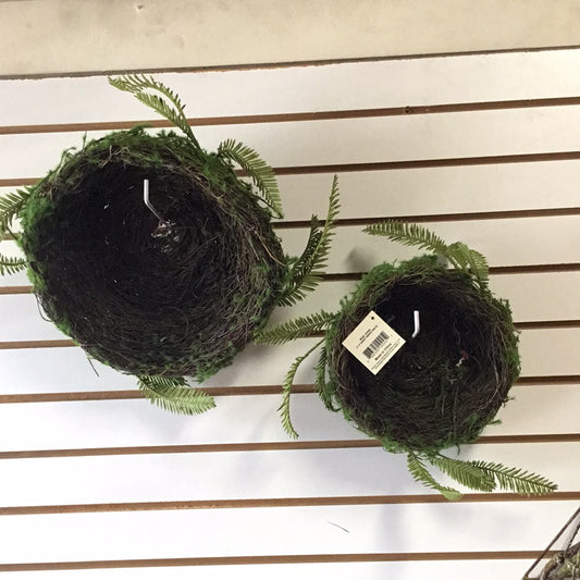 Set de nidos con musgo