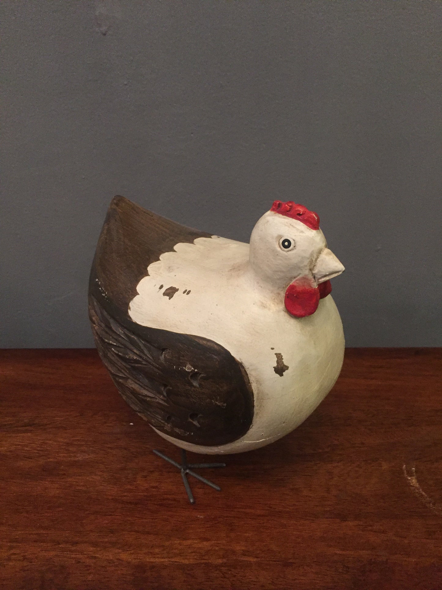 Gallo Gallina blanca con cafe (por pieza)