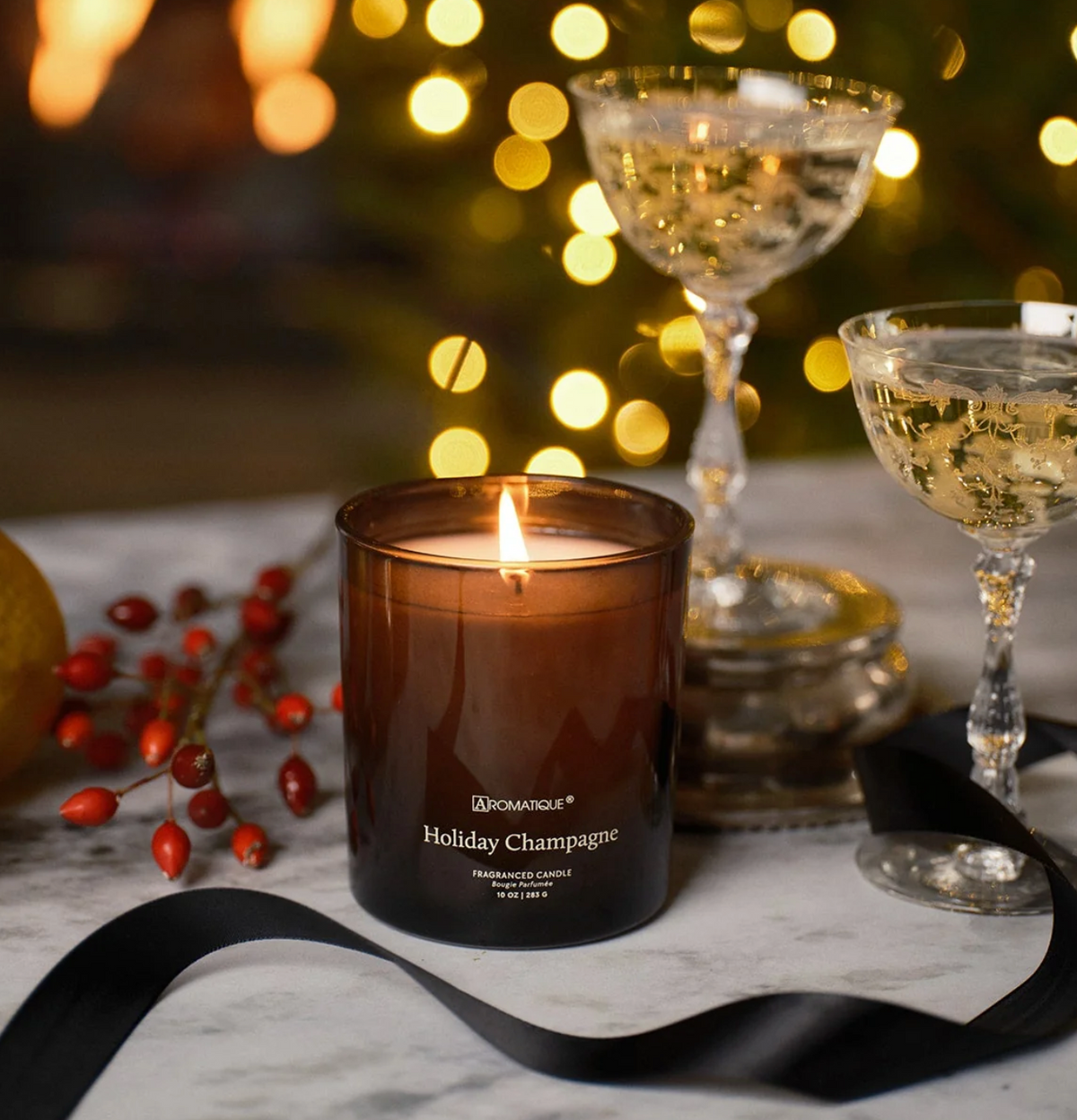 Holiday Champagne – Vela Aromática Foundry de Vidrio 10 oz