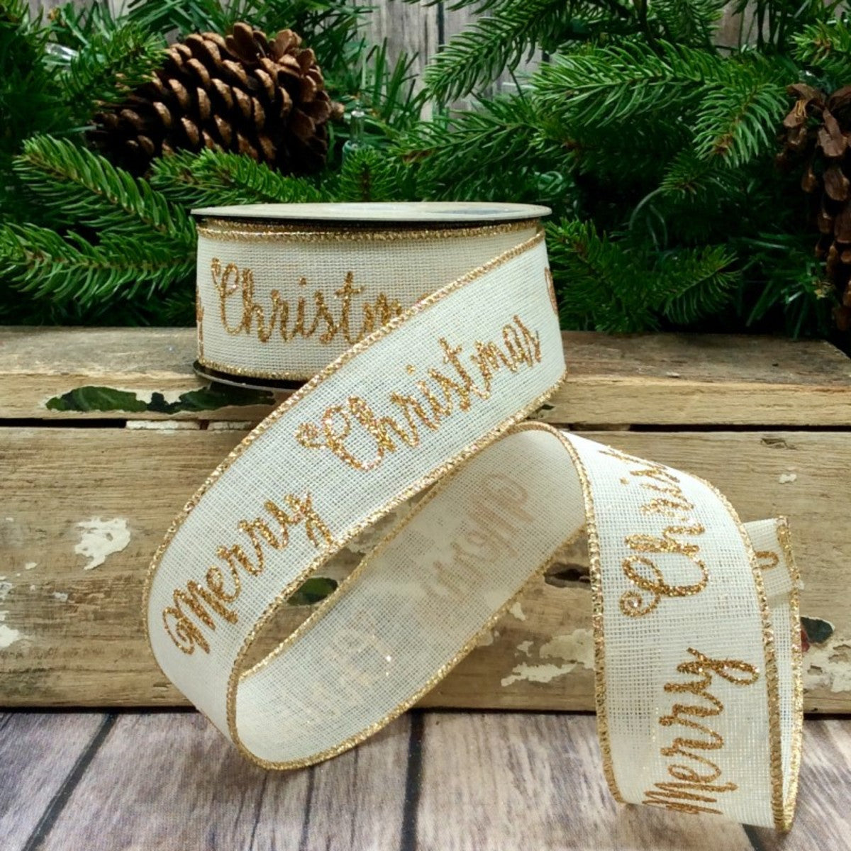 Listón Ivory "Merry Christmas" dorado 1.5"x10 yd
