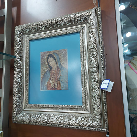 Virgen de Guadalupe en Marco Barroco